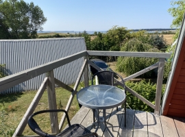 Blick vom Balkon auf die Wismarbucht. Tolle Sonnenuntergänge 
Im Herbst sind die Wildgänse zu beobachten 