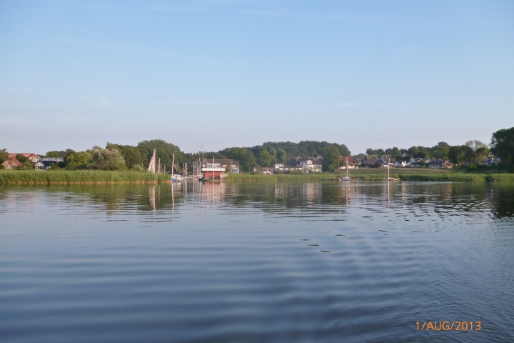 Blick auf den Stexwiger Yachthafen