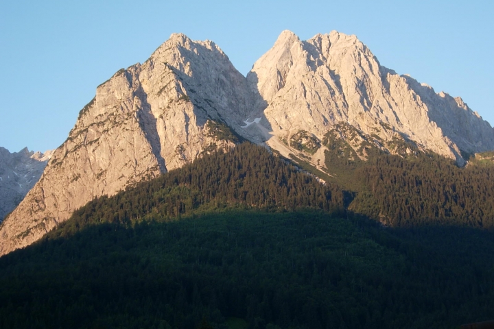 WAXENSTEIN der Hausberg