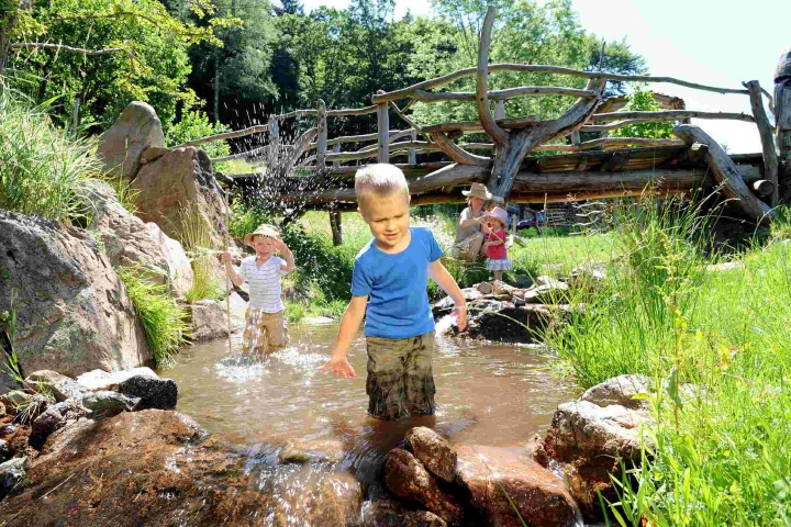 für Kinder ist jede Menge Freiraum vorhanden, oder infach nur die