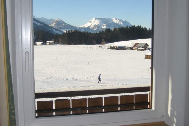 Blick vom Balkon auf das Kaisergebirge