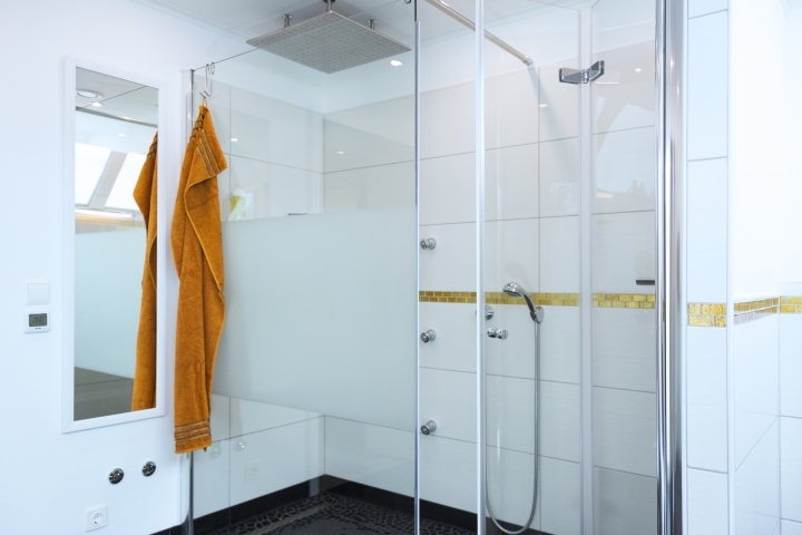 Regendusche mit Massageduschen