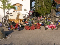 kostenloser Radverleih + Kinderräder,Trettel,Dreirad,Roller,Riesenroller,Einrad,Bollerwagen+Plane,Stelzen,Straßenkreiden u.v.m...