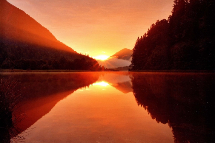 Sonnenuntergang am Weitsee
