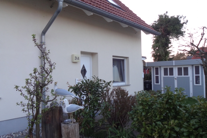 Ferienwohnung Möwe | Eingangsbereich mit separaten Eingang zur Wohnung