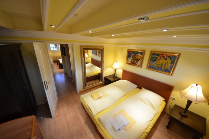 Ferienhaus Strandflieder Nr. 17 E Schlafzimmer im OG