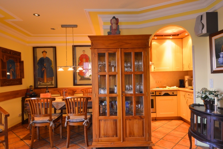 Ferienhaus Kirchhaus Nr. 17 B Eßbereich mit Eingang zur Küche