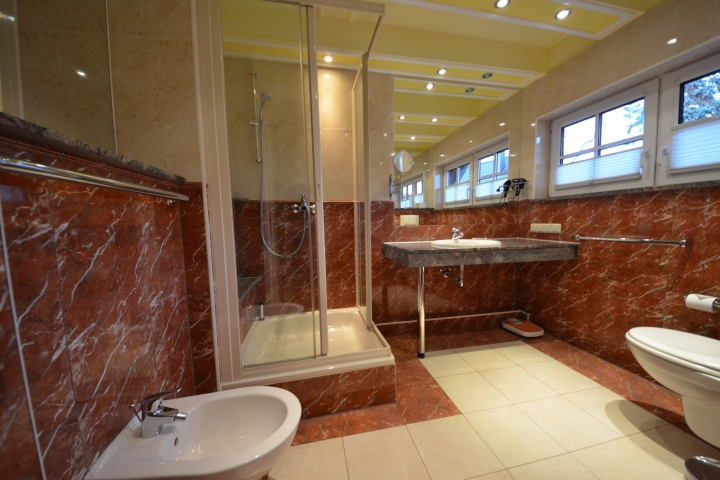 Ferienhaus Moosbeere Nr. 17 F große Bad OG