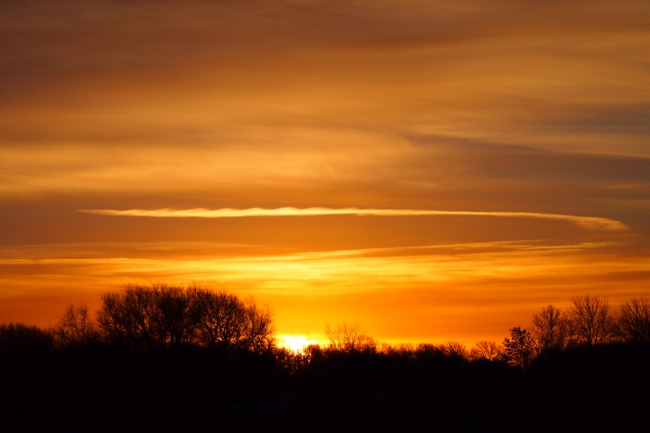 Typische und besonders lange Sonnenuntergänge