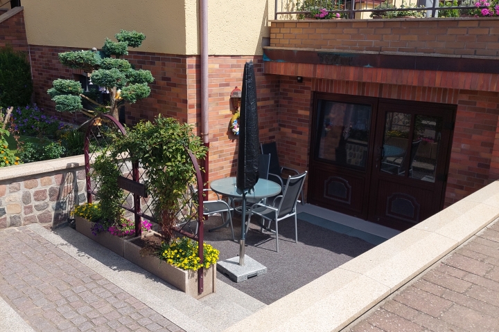 Terrasse & Grillplatz