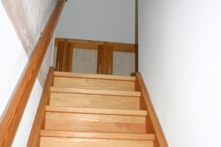 Treppe zum Obergeschoss