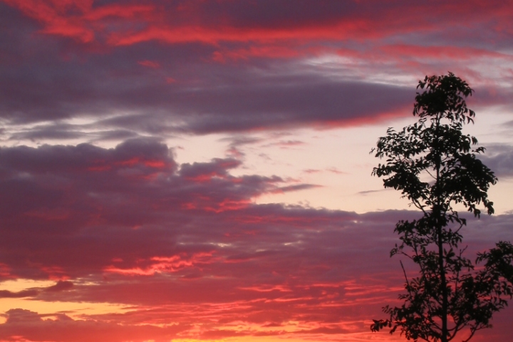 ... und dann gibt es natürlich auch noch wunderschöne Sonnenuntergänge!