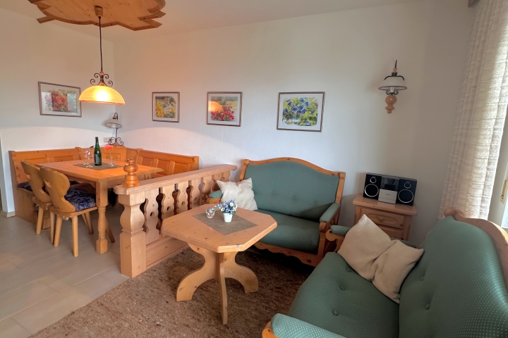Wohnzimmer der FEWO Anja`s Wohlfühloase NR 3