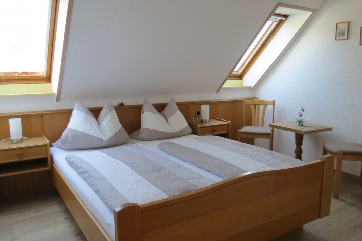 Doppelschlafzimmer der FEWO Weitblick Nr11
