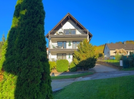 Die Wohnung Traumblick  Wohnzimmer mit Moselblick