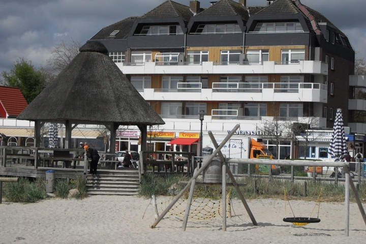 Haus Strandperle gegenüber vom schönen Strand in Haffkrug