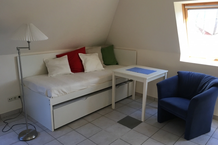 Schlafzimmer - B mit Tages-Bett