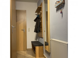 Flur mit Garderobe