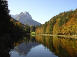 Riessersee herrlicher Badesee oder Rundweg