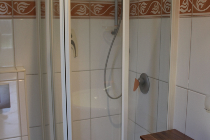 Dusche, WC