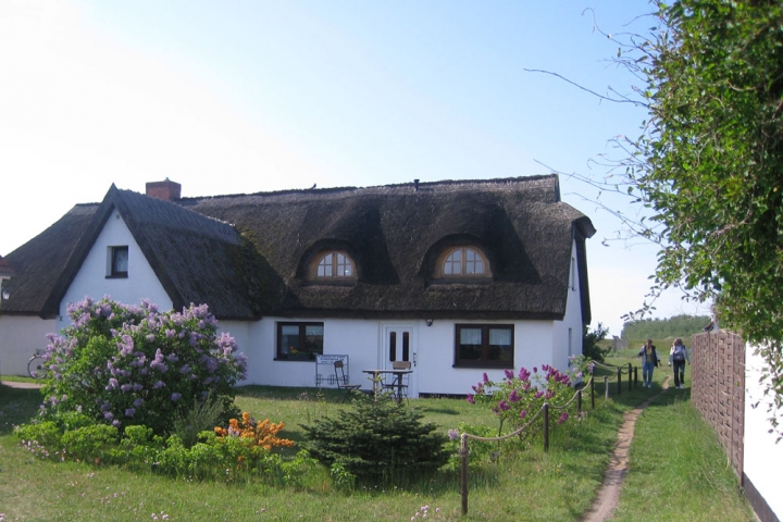 Wohnhaus mit FEWO