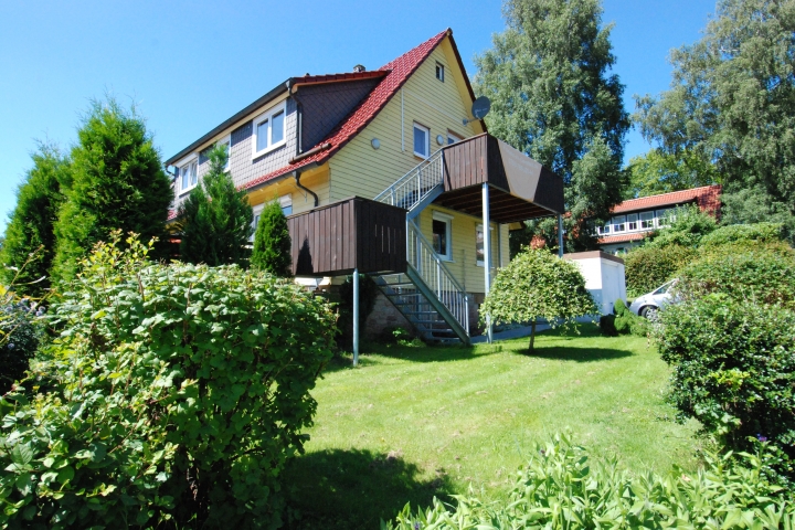Aufgang zu OG Wohnung
