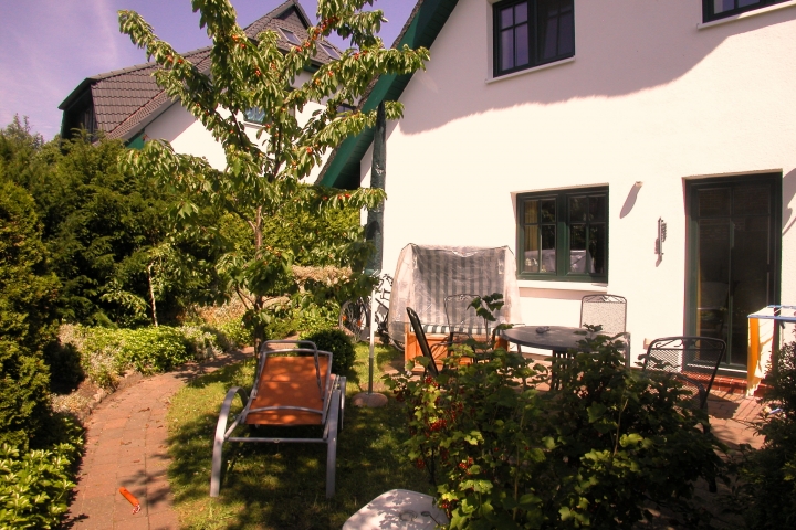 Fischerhaus 29 B  Blick auf Terrasse