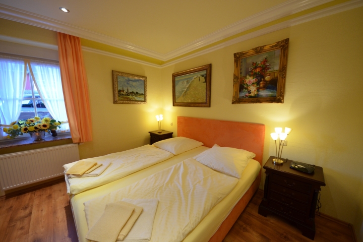 Ferienwohnung Sonnenkliff EG Schlafzimmer