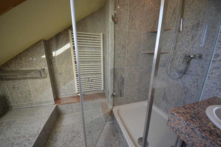 Ferienwohnung Sonnenkliff OG Bad im OG