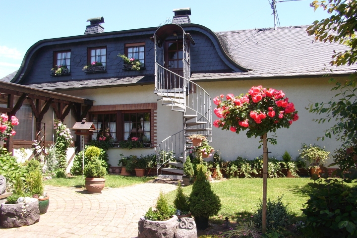 Eifel Ferienwohnung, in Ulmen, Eingang Ferienwohnung I.  