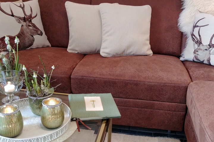 Eifel Ferienwohnung I, Ulmen, gemütliche neue Sitzecke im Wohnzimmer