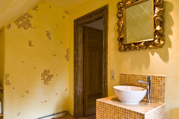 Das Badezimmer im obersten Stockwerk