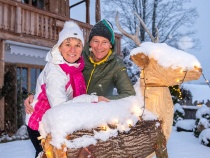 Ihre Gastgeber Christa und Michael Neumaier Auch im Winter ein wunderbares Urlaubserlebnis im Kaiserwinkl