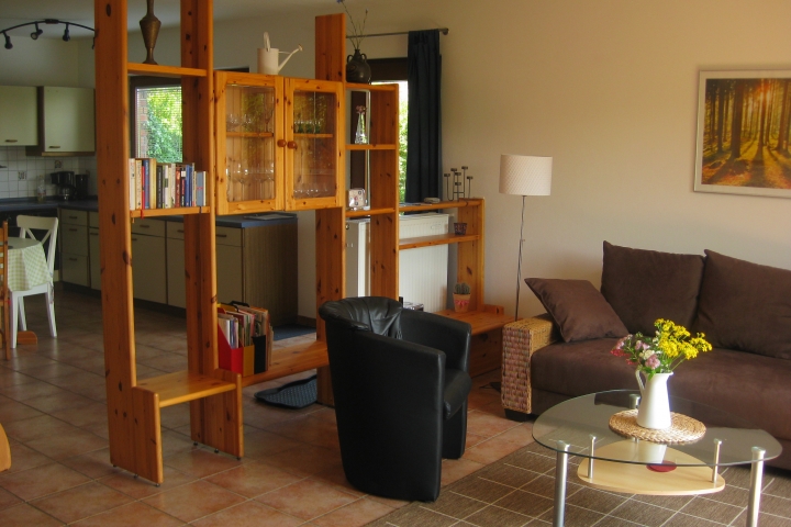 Offen und hell bietet das Appartement viel Platz für Ihren Urlaub.