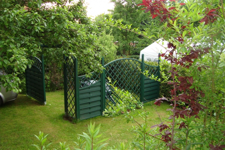 Ferienhaus Wachwitzer Elbhang | gemüdliche Sitzecke im Garten