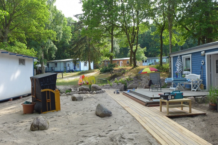 Ferienpark Sanddorn | Blick in die Ferienanlage 