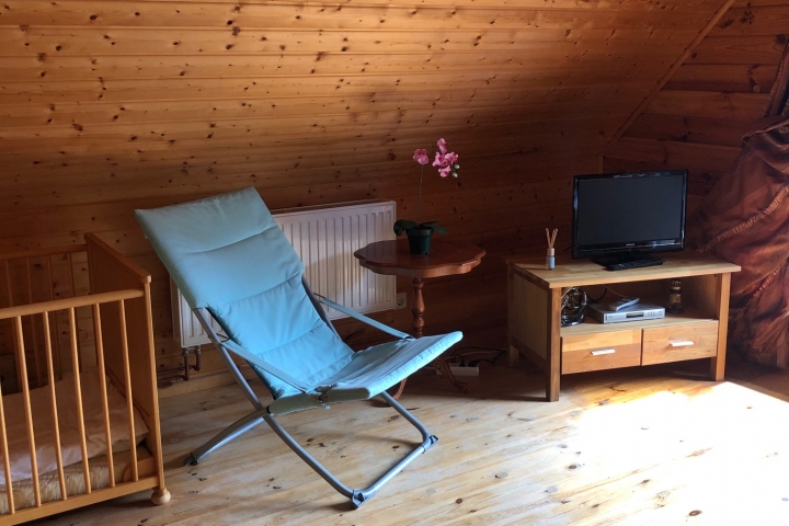 Schlafzimmer 1