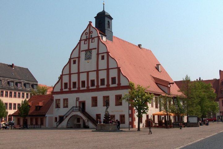 Das Rathaus zu Grimma - Entfernung 9 km