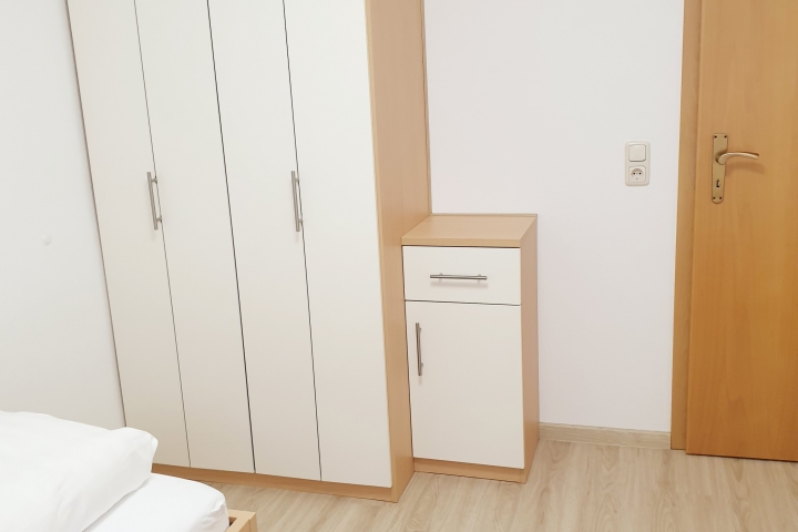 Schlafzimmerschrank