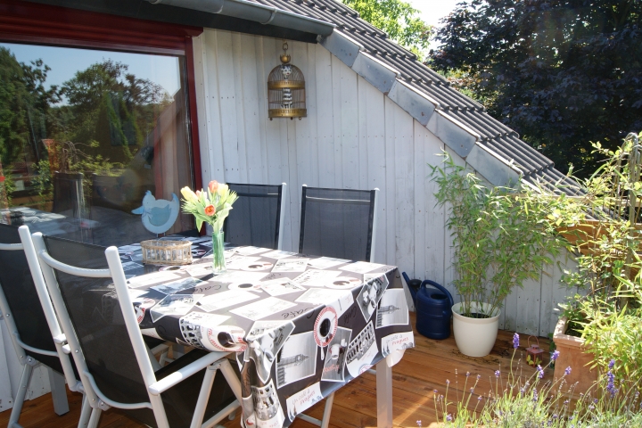 Große, begrünte Loggia (Balkon)