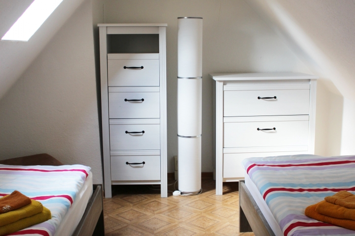 Schlafzimmer mit Einzelbetten
