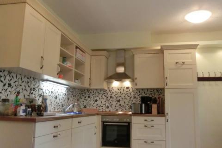 Küche Wohnung -Riesling-