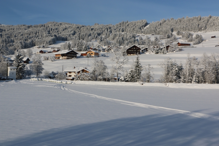 Aussicht vom Wohnzimmer aus im Winter 