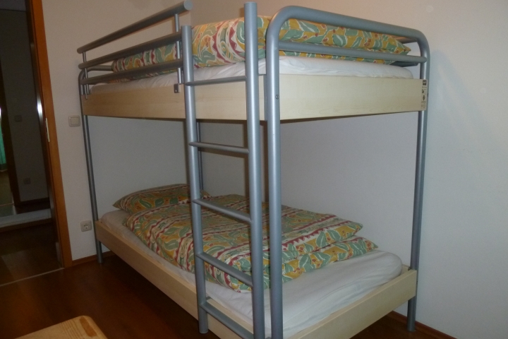Kinderzimmer mit Stockbett 