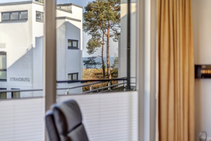 Seitlicher Blick auf die Ostsee