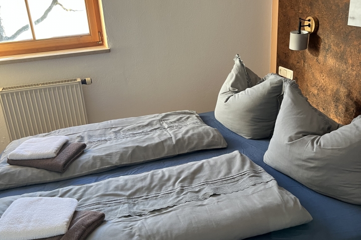 Gasthof Pension Königstand | abgetrenntes Schlafzimmer
