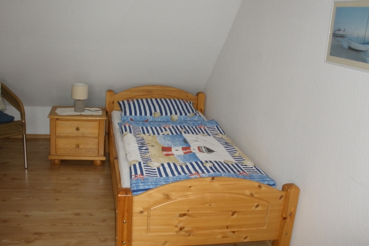 Schlafzimmer 2 - Bett 1