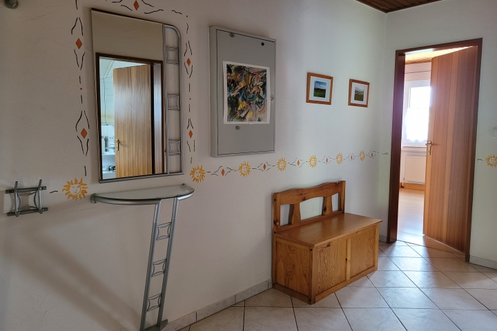 Flur mit Garderobe