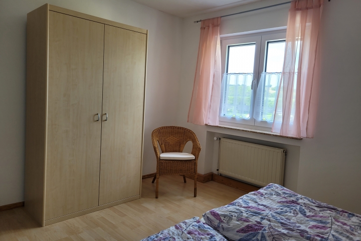 Kleiderschrank