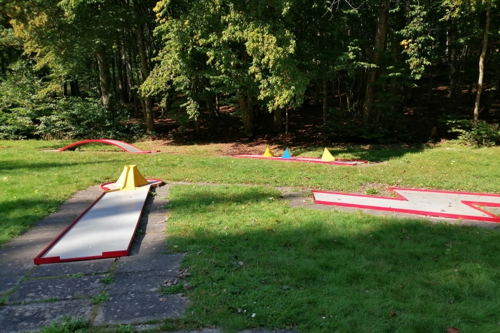 Minigolfanlage in der Freizeitanlage Liesbachtal im Ortsteil Burgwallbach